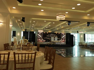 Salon Royal